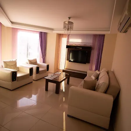 Golf Village *